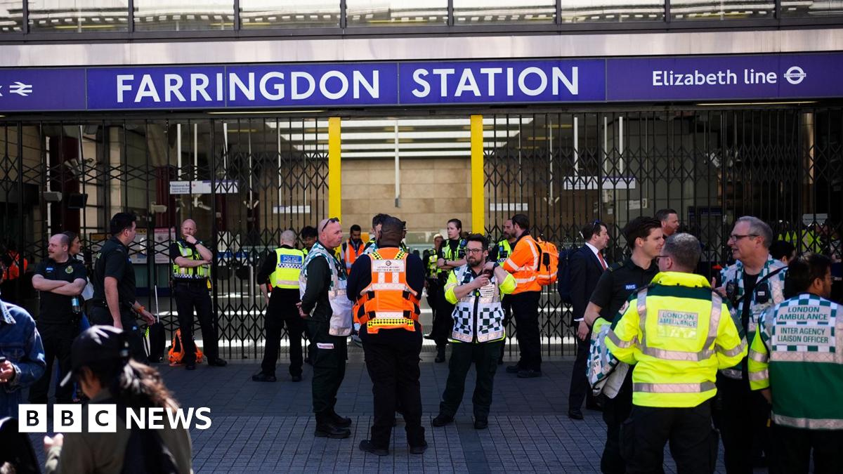BBC News image for Fourteen treated after 'chemical smell' at Farringdon station
