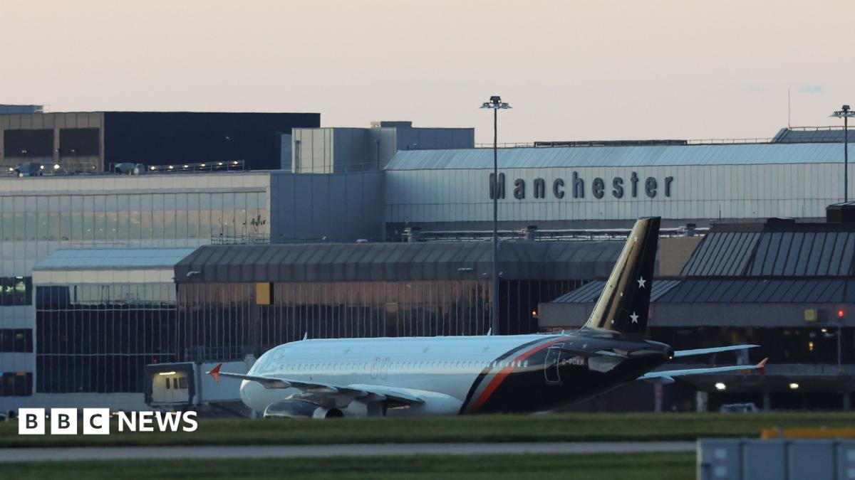 BBC News image for Hackers steal data from millions of UK airport customers