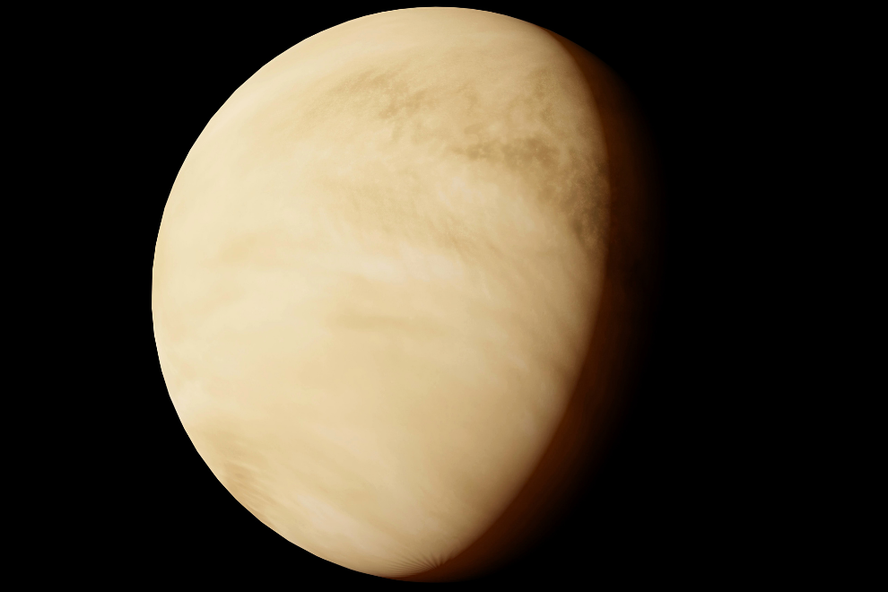 USA Today image for Skywatchers, take note: A brilliant Venus will blaze tonight's night sky - USA TODAY 10BEST
