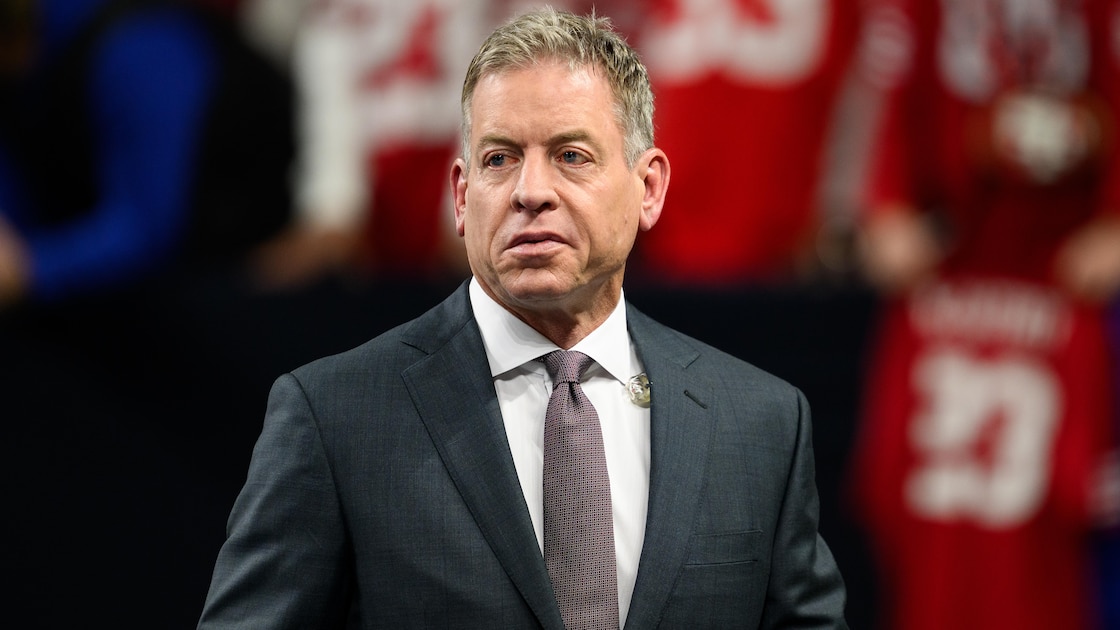 Bleacher Report image for Like Tom Brady, Troy Aikman Will Have Restricted Access to NFL Teams After Taking Dolphins Job - Bleacher Report