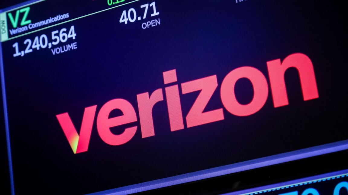 Ars Technica image for Supreme Court rejects Verizon bid for $47 million refund of FCC fine - Ars Technica