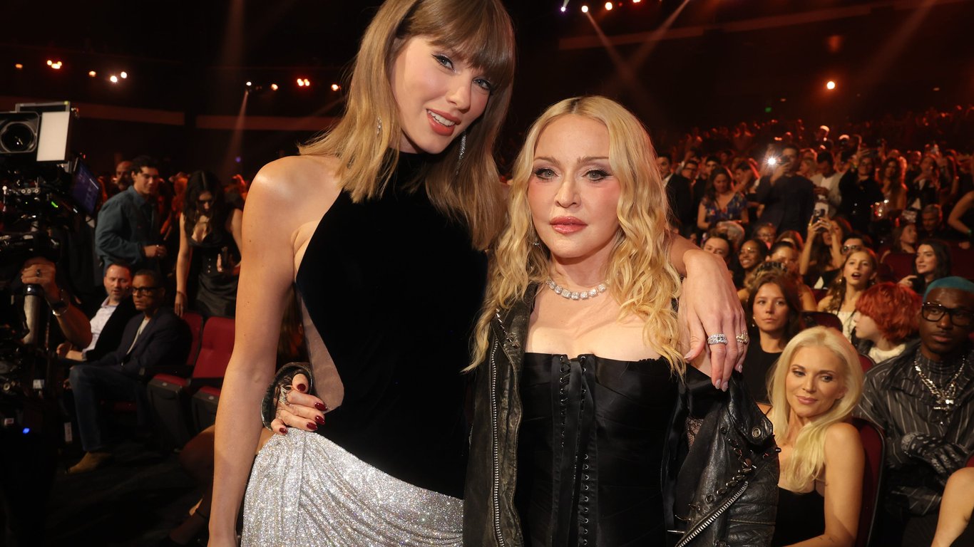 USA Today image for Biggest VMAs moments, from Madonna's performance to Taylor Swift's new record - USA Today