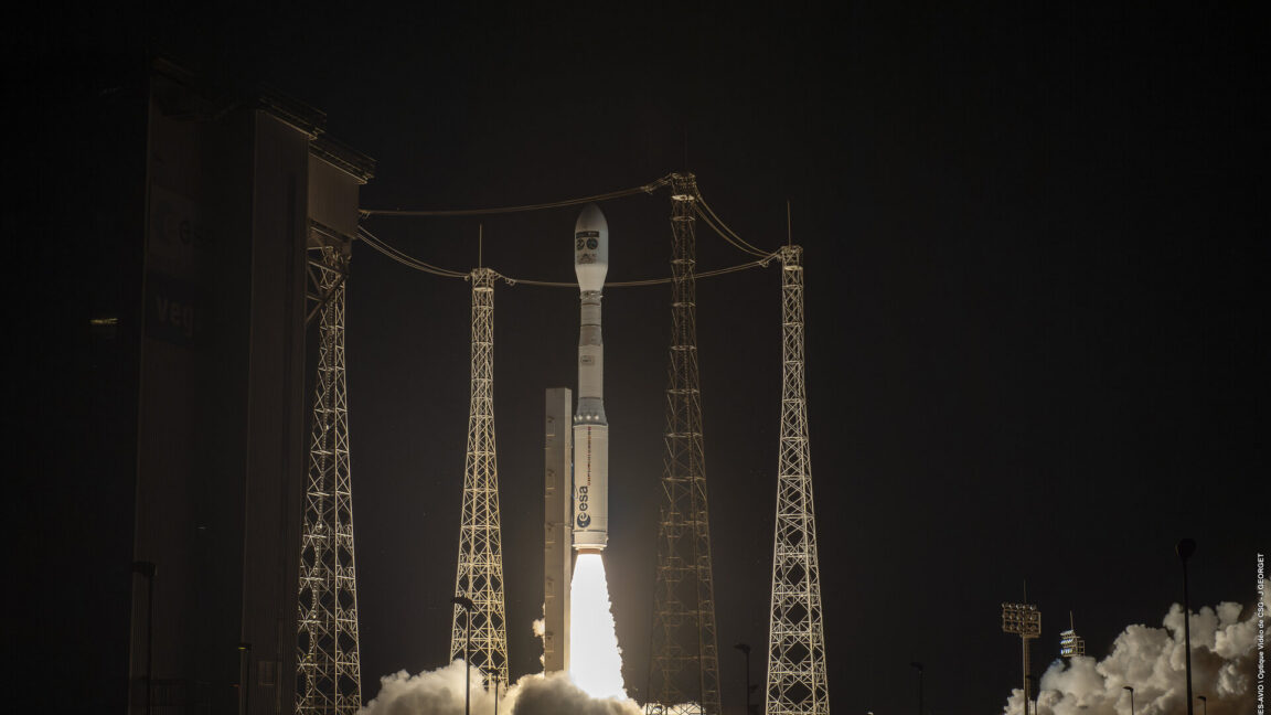 Ars Technica image for Rocket Report: ULA flies into uncertain future; Falcon 9 family hits 700 launches - Ars Technica