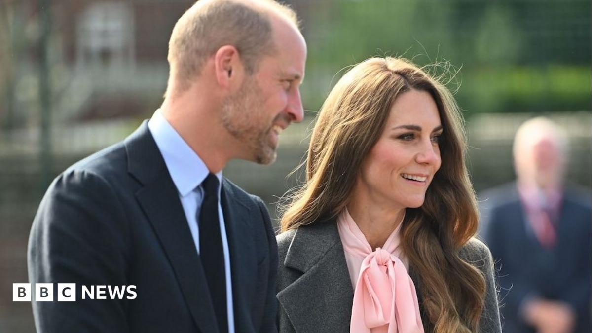 BBC News image for Catherine joins Prince William at suicide prevention campaign
