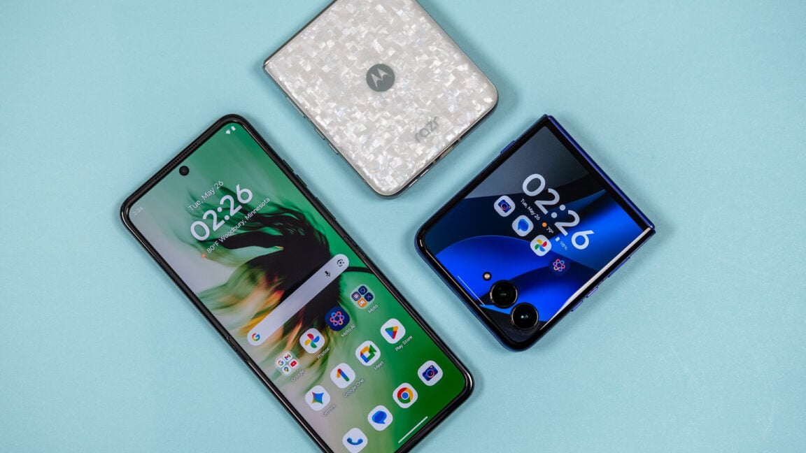 Ars Technica image for Motorola’s 2026 Razrs are almost worth buying just for their stunning looks… almost - Ars Technica