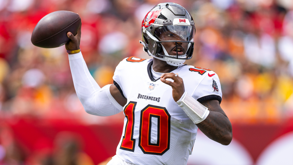 CBS Sports image for Cowboys vs. Buccaneers prediction: Can Tampa Bay slow down CeeDee Lamb and high-powered Dallas offense? - CBS Sports