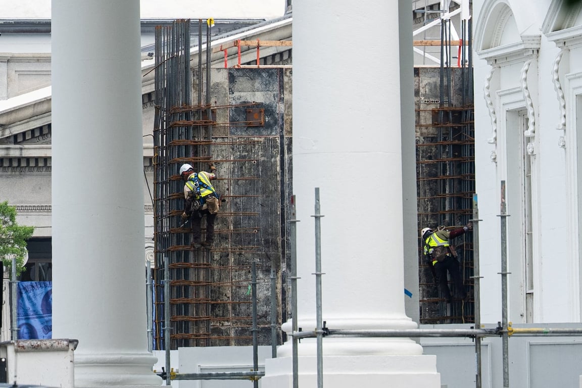 The Washington Post image for Trump is using a $500M no-bid contract to build his White House ballroom - The Washington Post