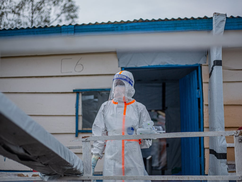 Al Jazeera English image for Ebola spreading more quickly in DRC, while Uganda is close to being virus-free - Al Jazeera