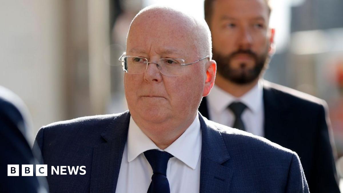 BBC News image for Call for joint Holyrood-Westminster inquiry into Murrell's embezzlement