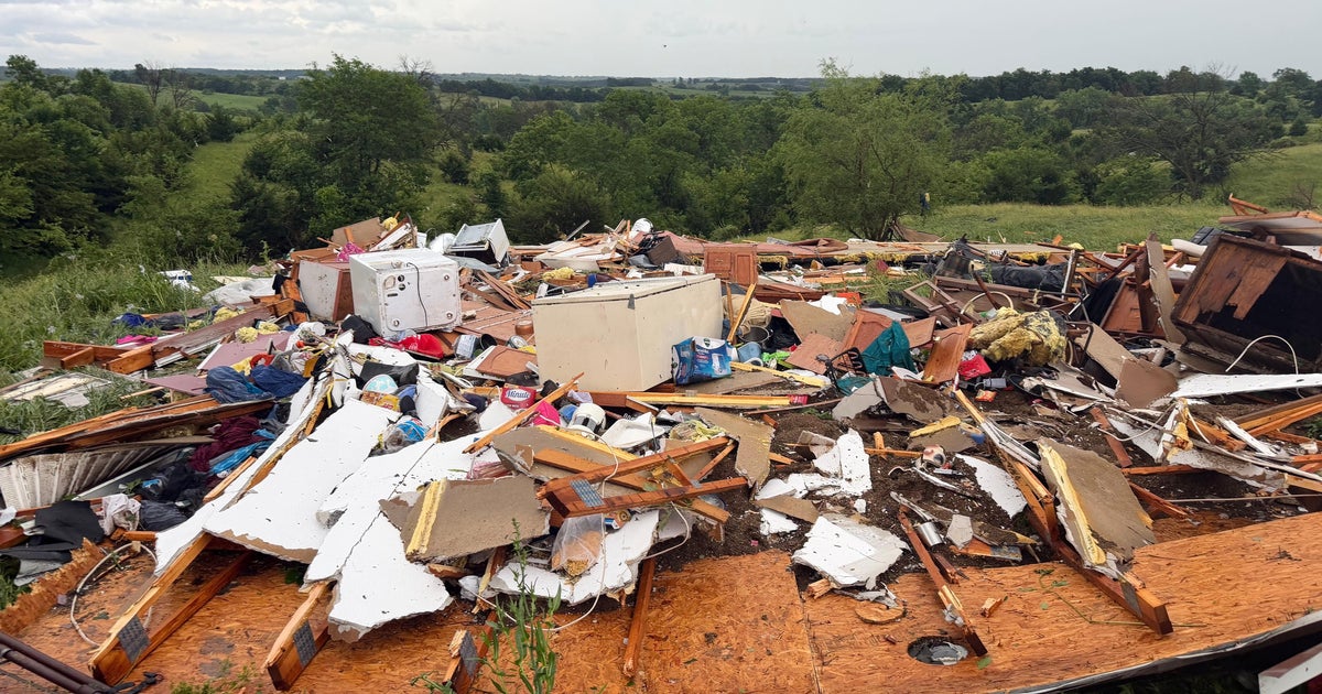 CBS News image for 1 killed in Iowa as severe storms, suspected tornadoes slam Midwest - CBS News