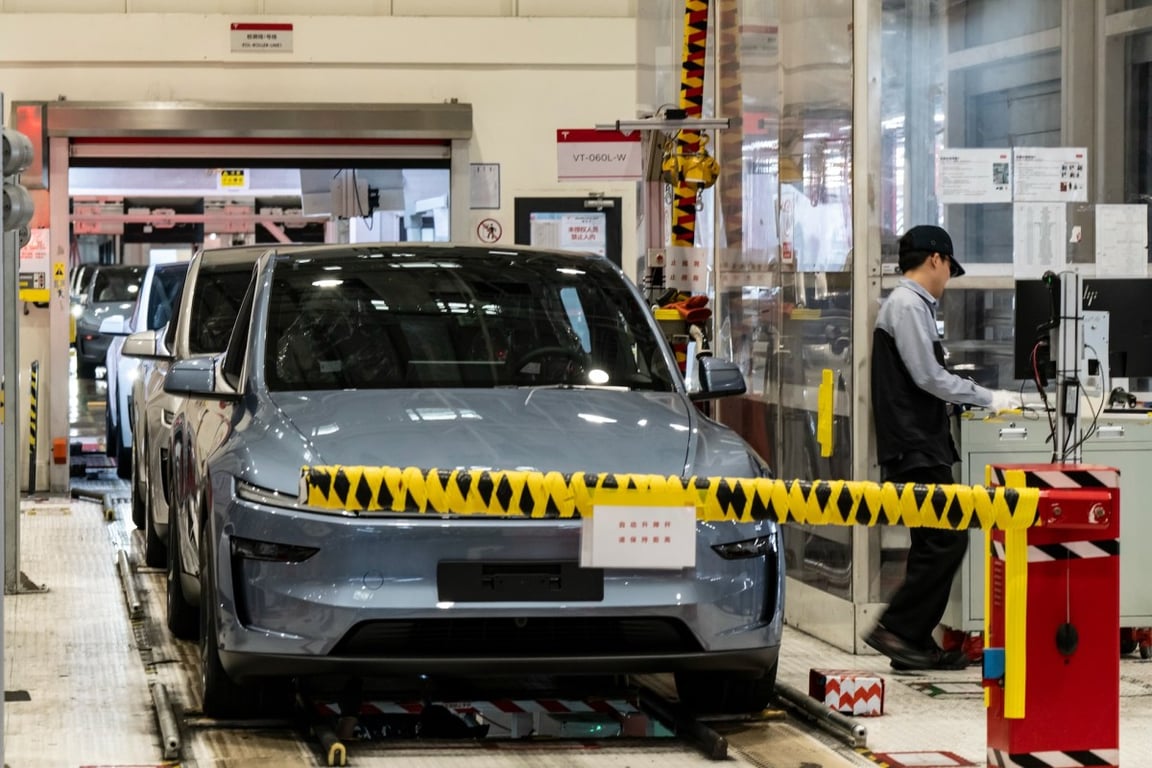 TechCrunch image for Tesla Q1 revenue rises, driven by EV sales and FSD subscriptions - TechCrunch