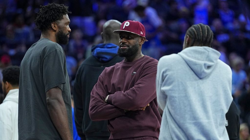 ESPN image for Mike Breen apologizes after LeBron James refutes Embiid story - ESPN