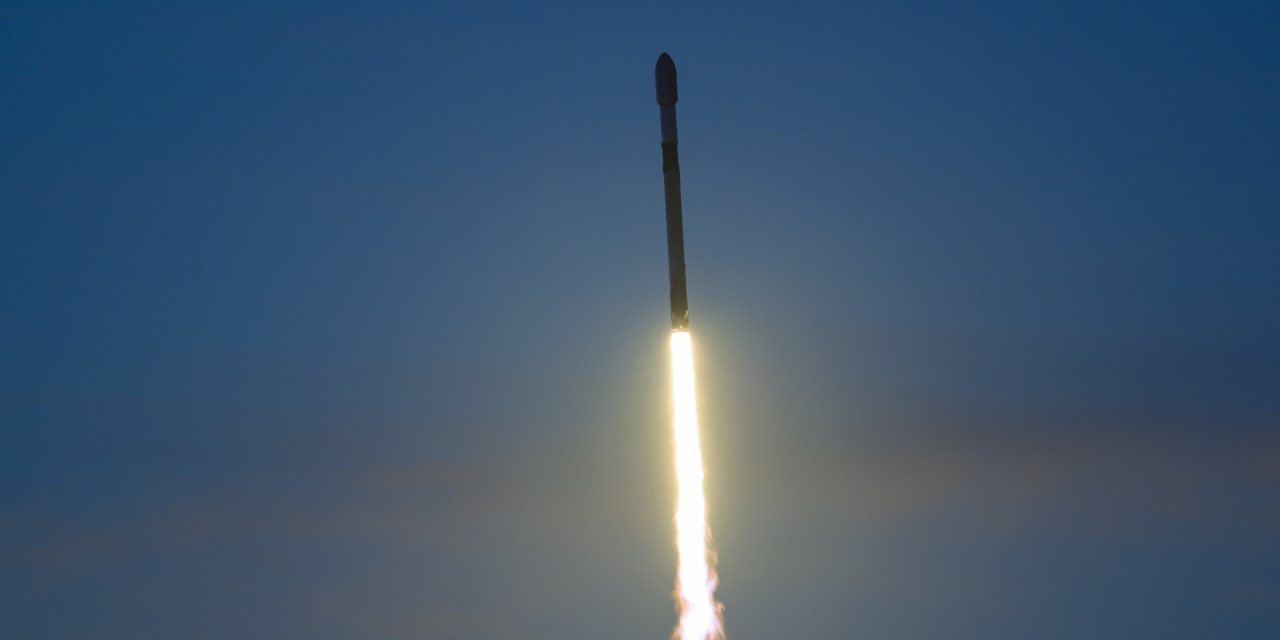 The Wall Street Journal image for SpaceX Satellites Are Creating an Accidental Geoengineering Experiment - WSJ