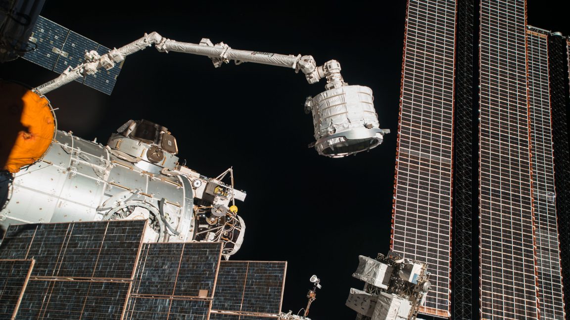 Ars Technica image for The large robotic arm on the International Space Station has stopped working - Ars Technica