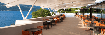 Al fresco dining at the Aminess Liburna Hotel