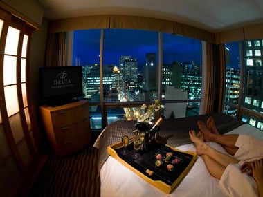Corner view suite