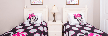 Glenbrook home, twin bedroom