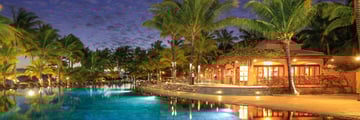 Mauricia Beachcomber Resort & Spa, Pool and Bay Watch Bar