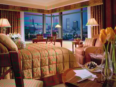 Omni Hotel at CNN guestroom