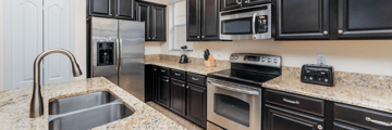 Pardise Palms home, kitchen
