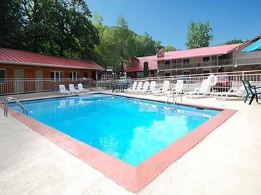 Qaulity Inn Creekside pool