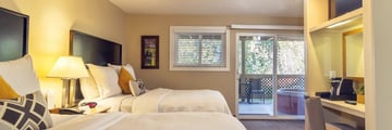 Remodelled Spa Double Queen Guestroom