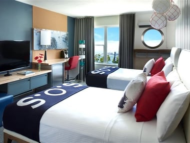 Hotel Zephyr