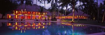 Alila Manggis, Exterior and Pool