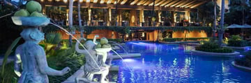 Anantara Bophut Koh Samui Resort, Full Moon Restaurant Overlooking the Pool