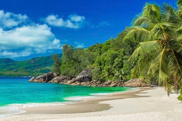 anse soleil beach mahe