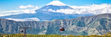 Ashinoko lake House Japan Gondola