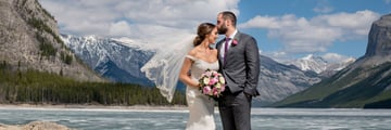Beautiful mountain wedding in Canada