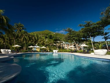 Bequia Beach, pool and exterior