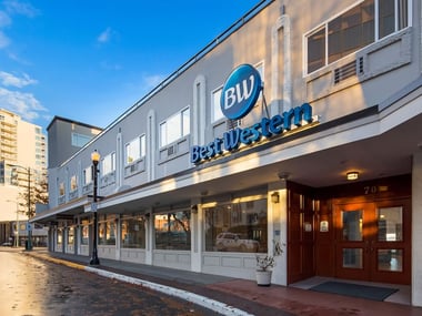 Best Western Dorchester Hotel exterior