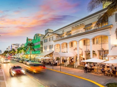 Betsey Hotel exterior