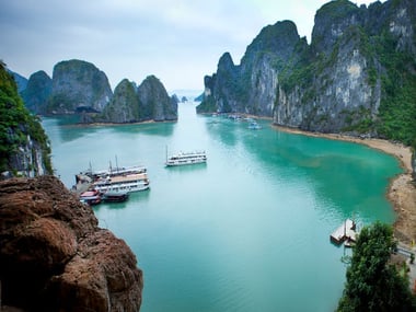 Boats on Ha Long Bay