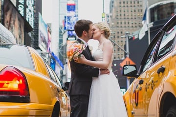 Bride and groom in Times Square
