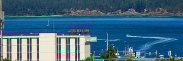 Coast Discovery Inn, Exterior and Views to Quadra Island