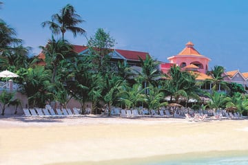 Coco Reef Resort, View of Resort from Beach