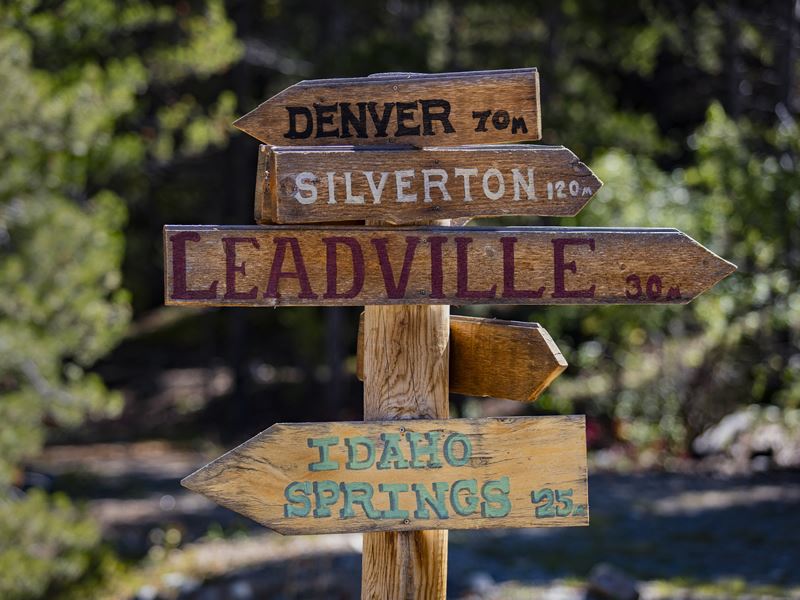 Colorado decorational sign