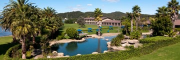 Copthorne Hotel, Exterior