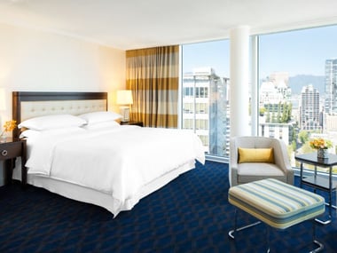 Corner Suite with a city view