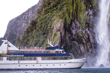 Cruising through Milford Sound