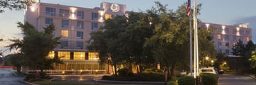 DoubleTree by Hilton Boston Bayside, Exterior