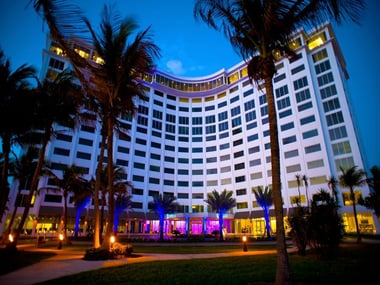 Exterior view of Sonesta Fort Lauderdale