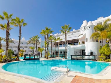 H10 Estepona Palace
