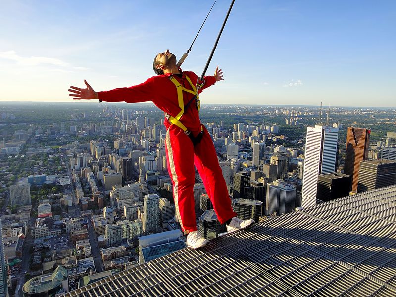 Hang from Toronto's CN Tower