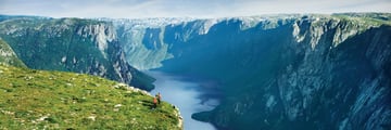 Hiking along Western Brooke Pond, Newfoundland & Labrador