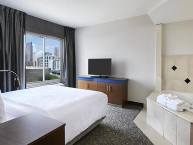Hilton Garden Inn Charlotte Uptown