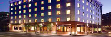 Hilton Garden Inn Portland Downtown Waterfront Hotel, Exterior